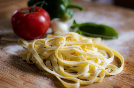 How to prepare handmade Italian pasta? 